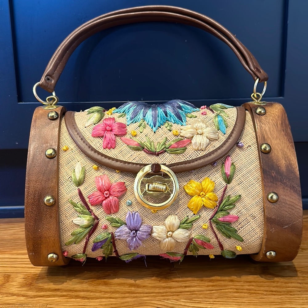 Hand woven wooden purse